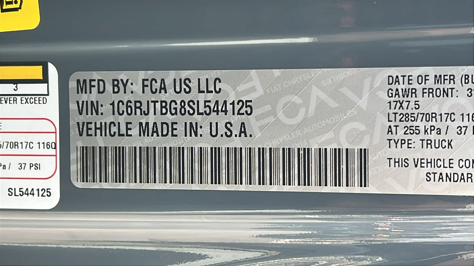 Thumbnail: 2025 Jeep Gladiator - 30