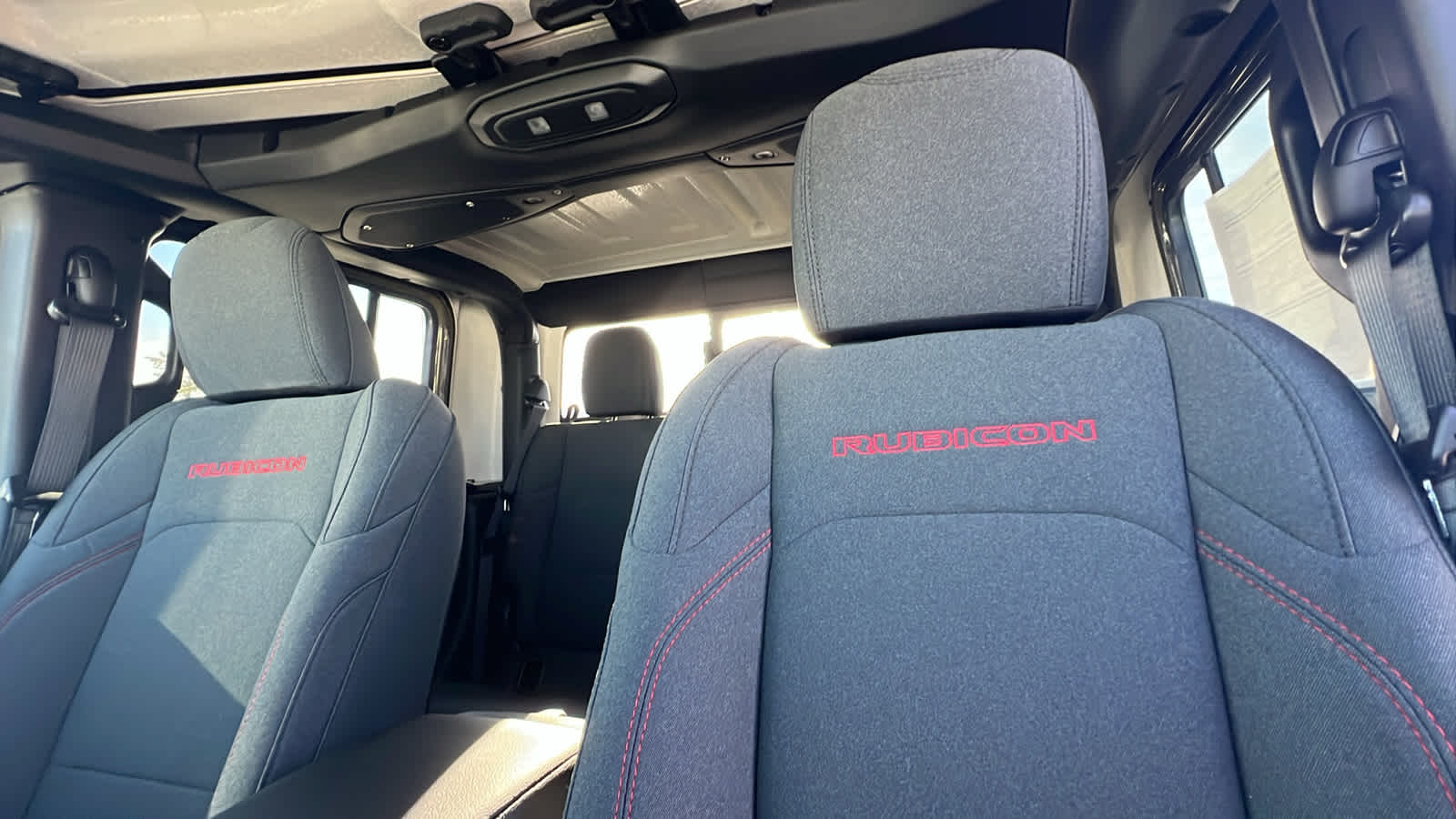 Thumbnail: 2026 Jeep Gladiator - 11