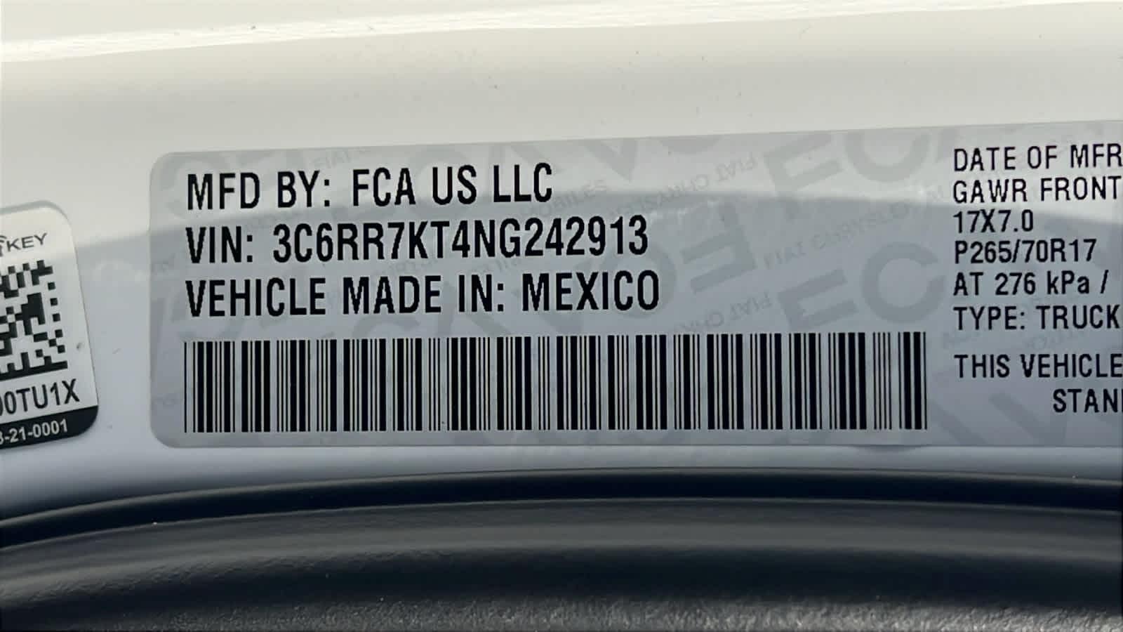 Thumbnail: 2022 RAM 1500 Classic - 30