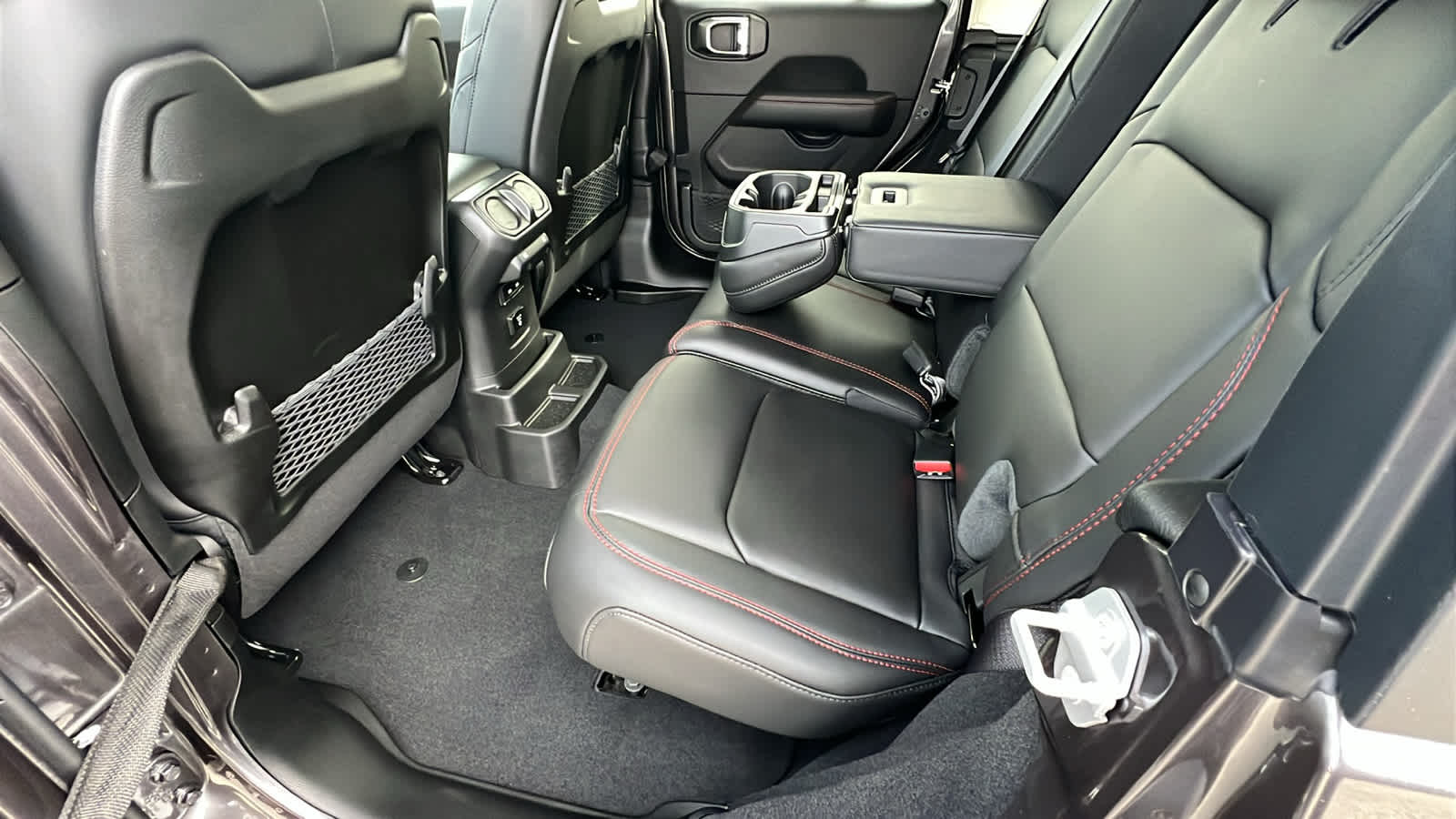 Thumbnail: 2026 Jeep Wrangler - 24