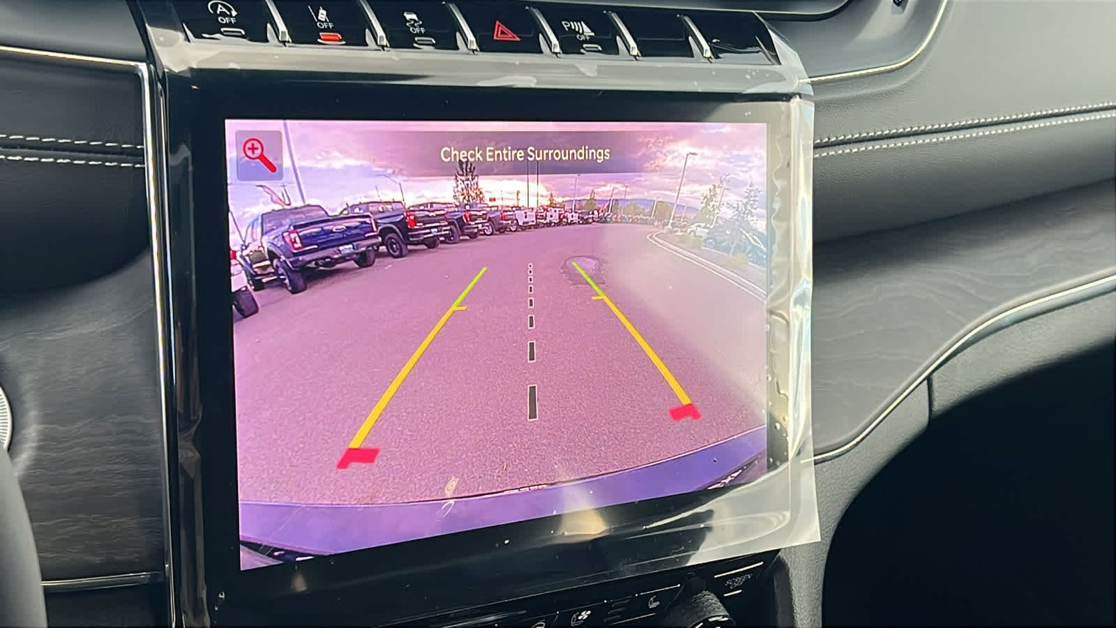 Thumbnail: 2025 Jeep Grand Cherokee L - 16