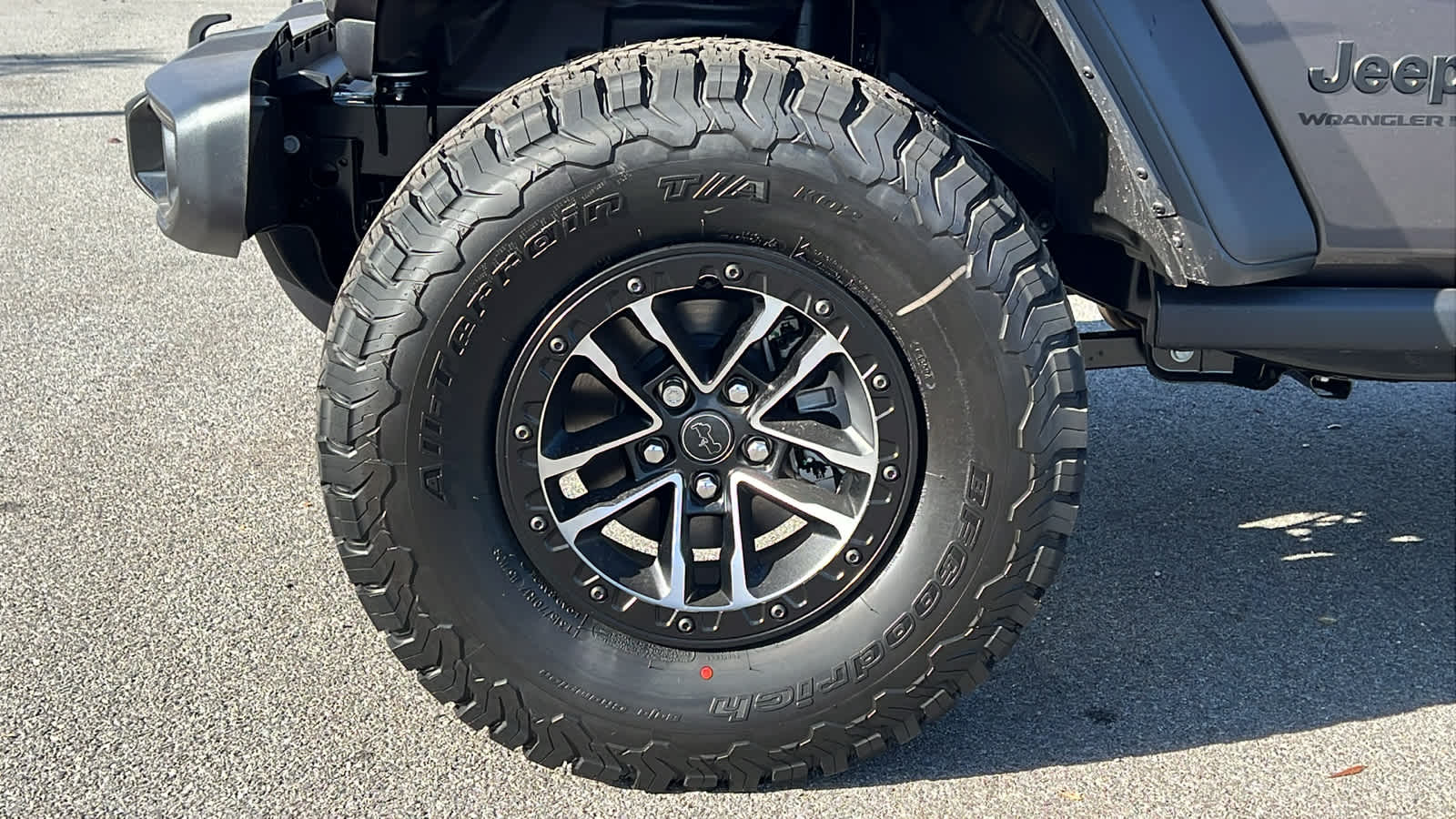 Thumbnail: 2026 Jeep Wrangler - 9