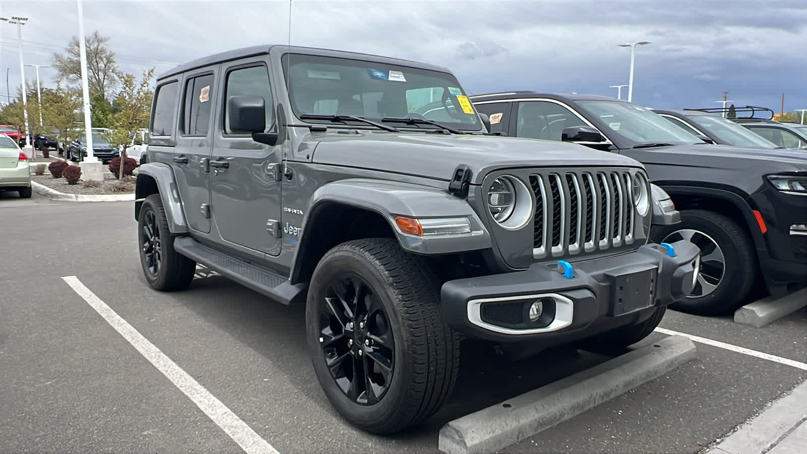 Thumbnail: 2022 Jeep Wrangler - 3