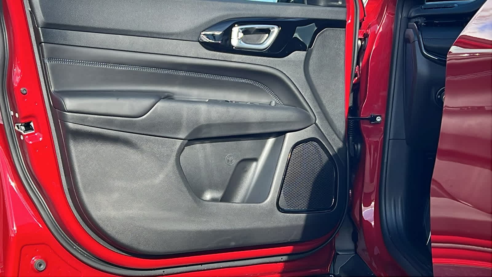 Thumbnail: 2026 Jeep Compass - 23