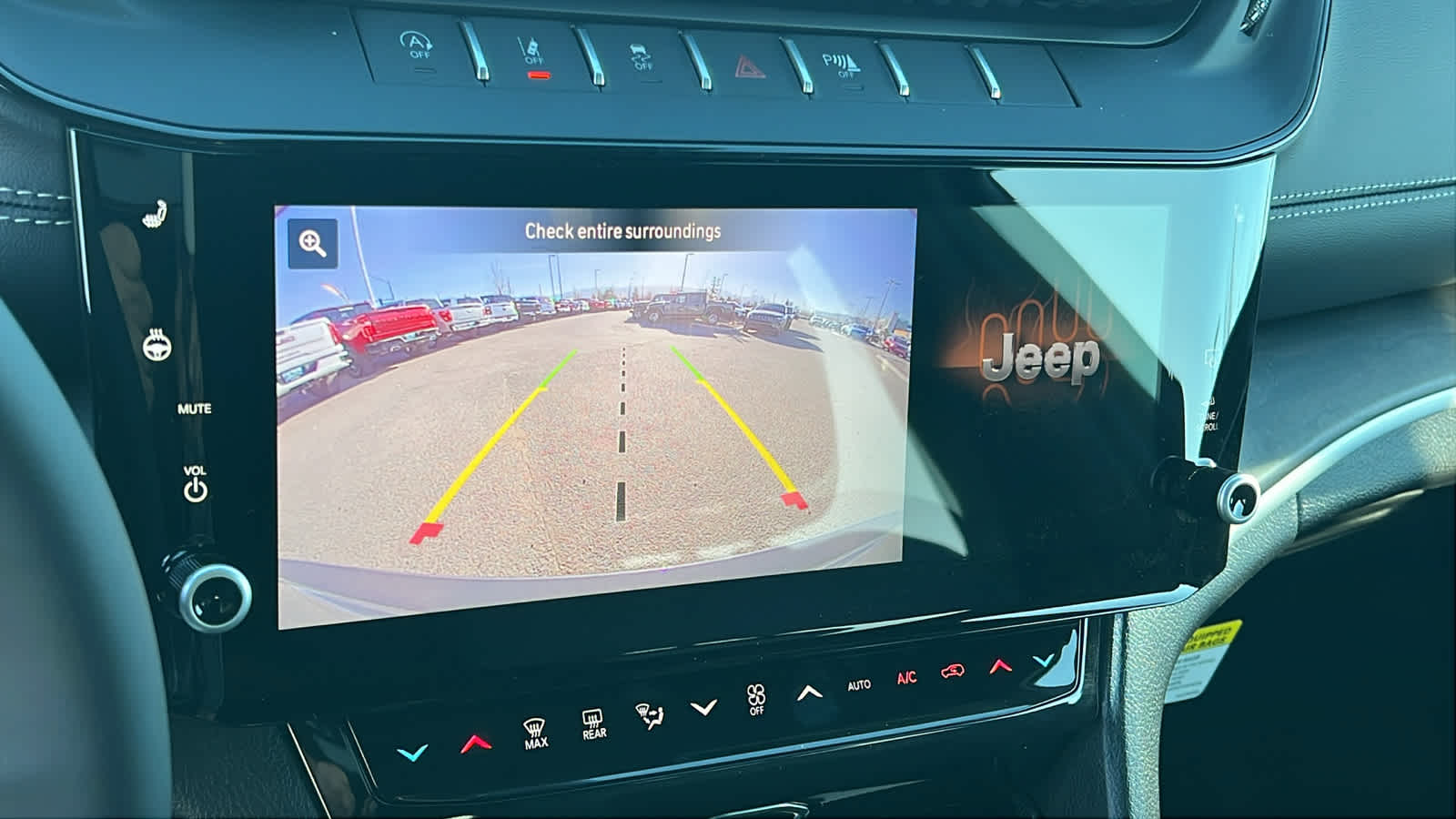 Thumbnail: 2026 Jeep Grand Cherokee - 16