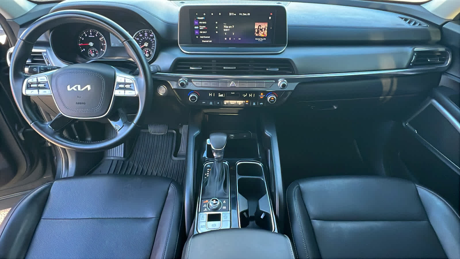 Thumbnail: 2022 Kia Telluride - 26