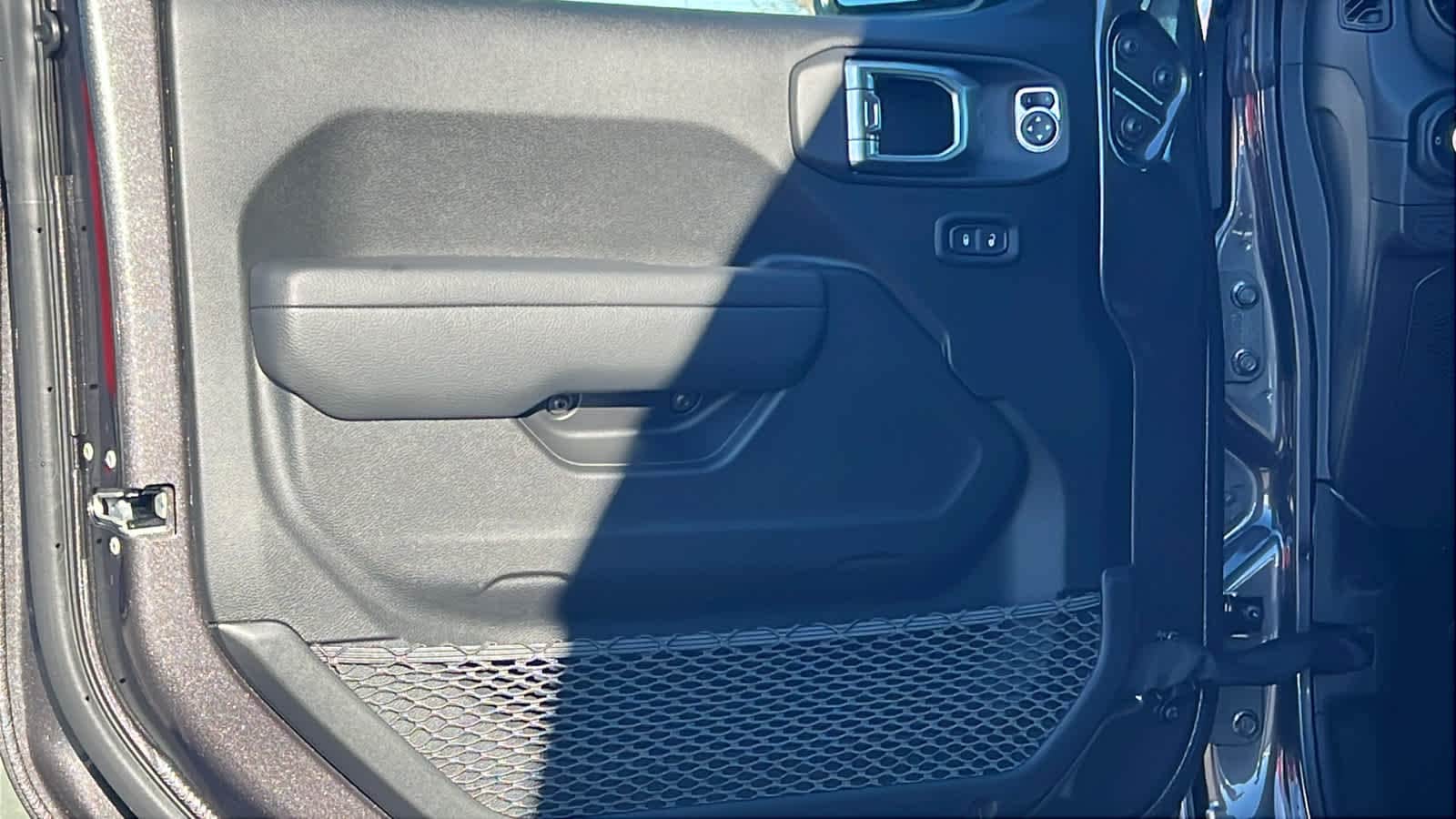 Thumbnail: 2026 Jeep Wrangler - 23