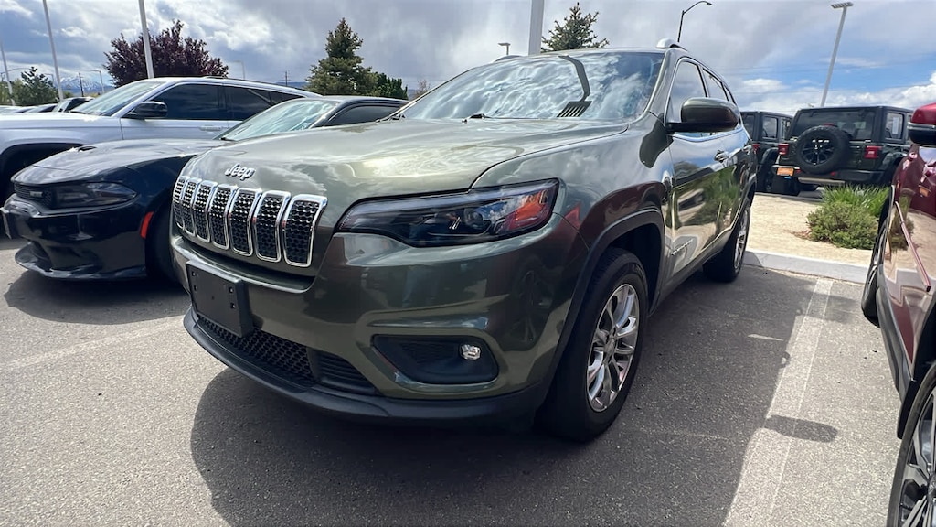 Used 2019 Jeep Cherokee Latitude Plus SUV
