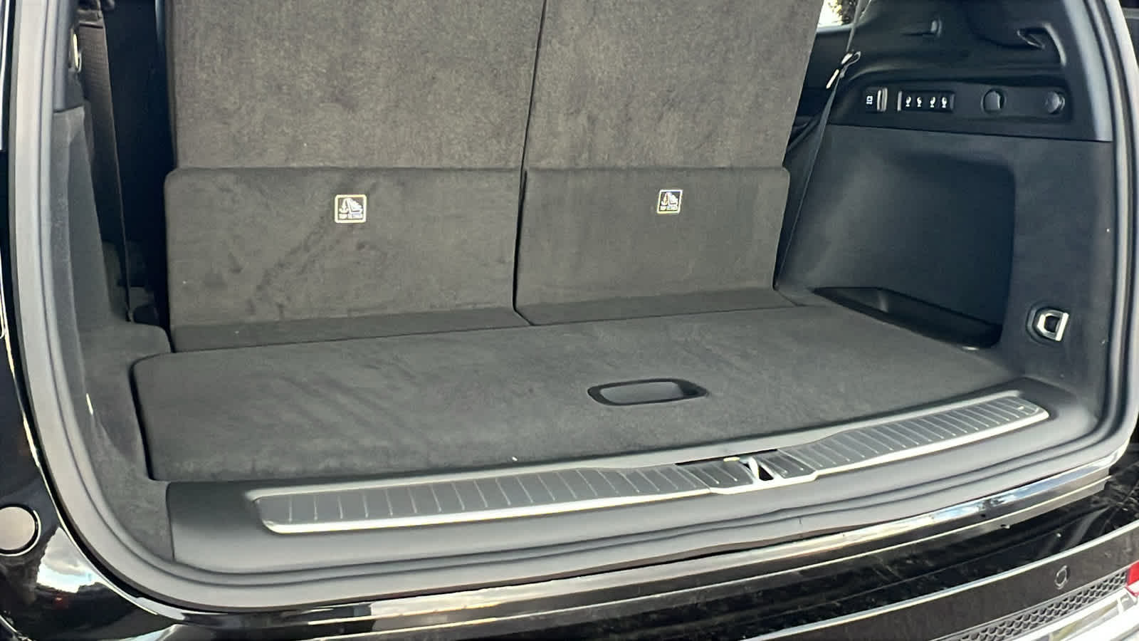 Thumbnail: 2025 Jeep Grand Cherokee L - 27