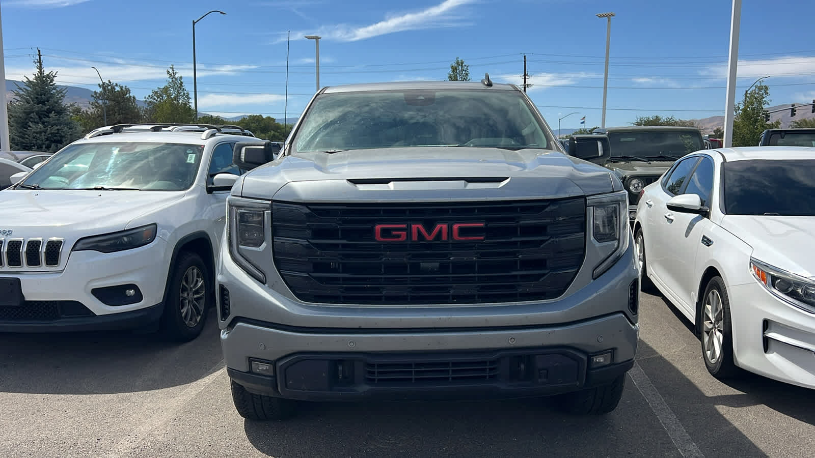 Thumbnail: 2025 GMC Sierra 1500 - 2