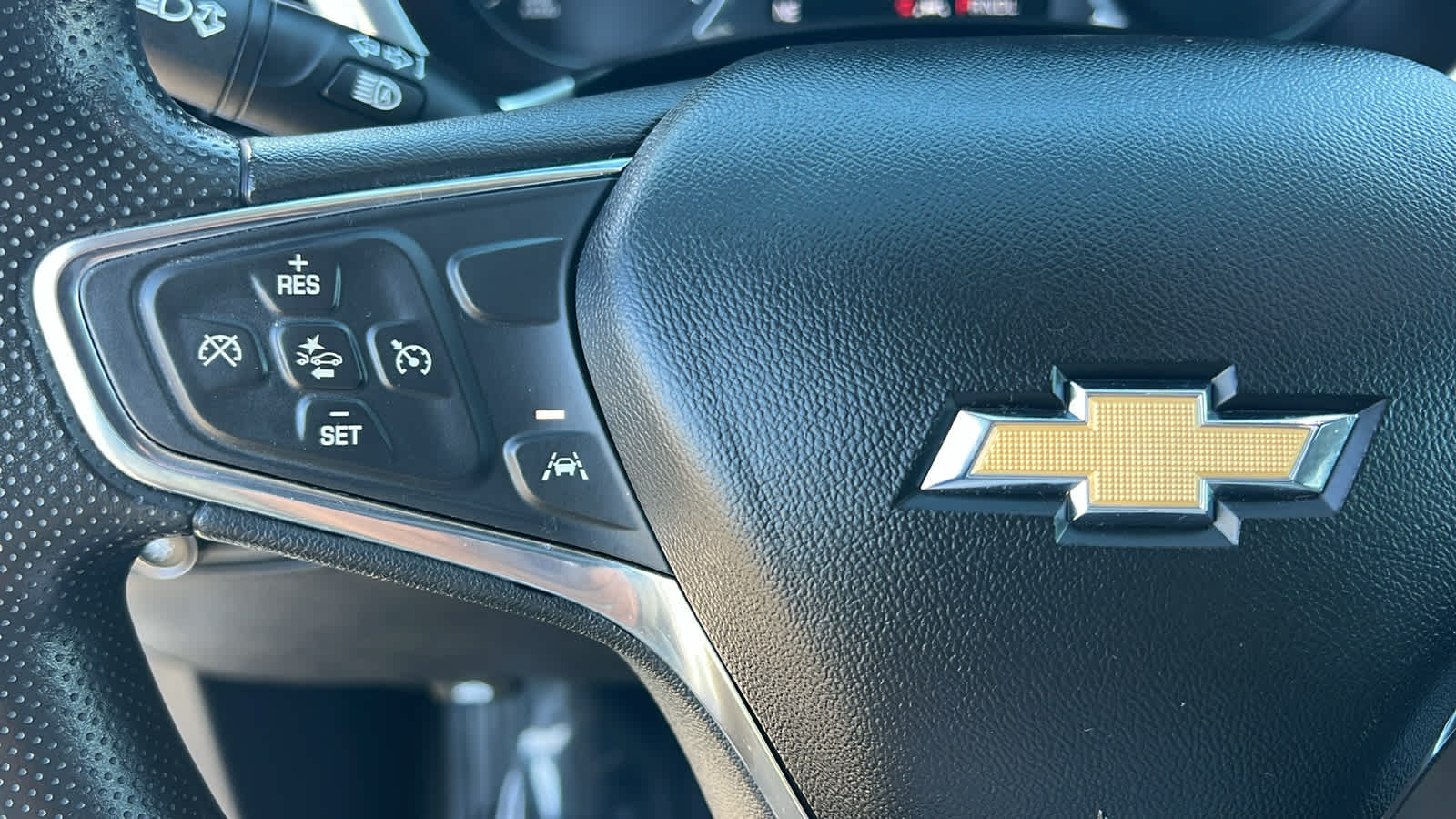 Thumbnail: 2020 Chevrolet Equinox - 19