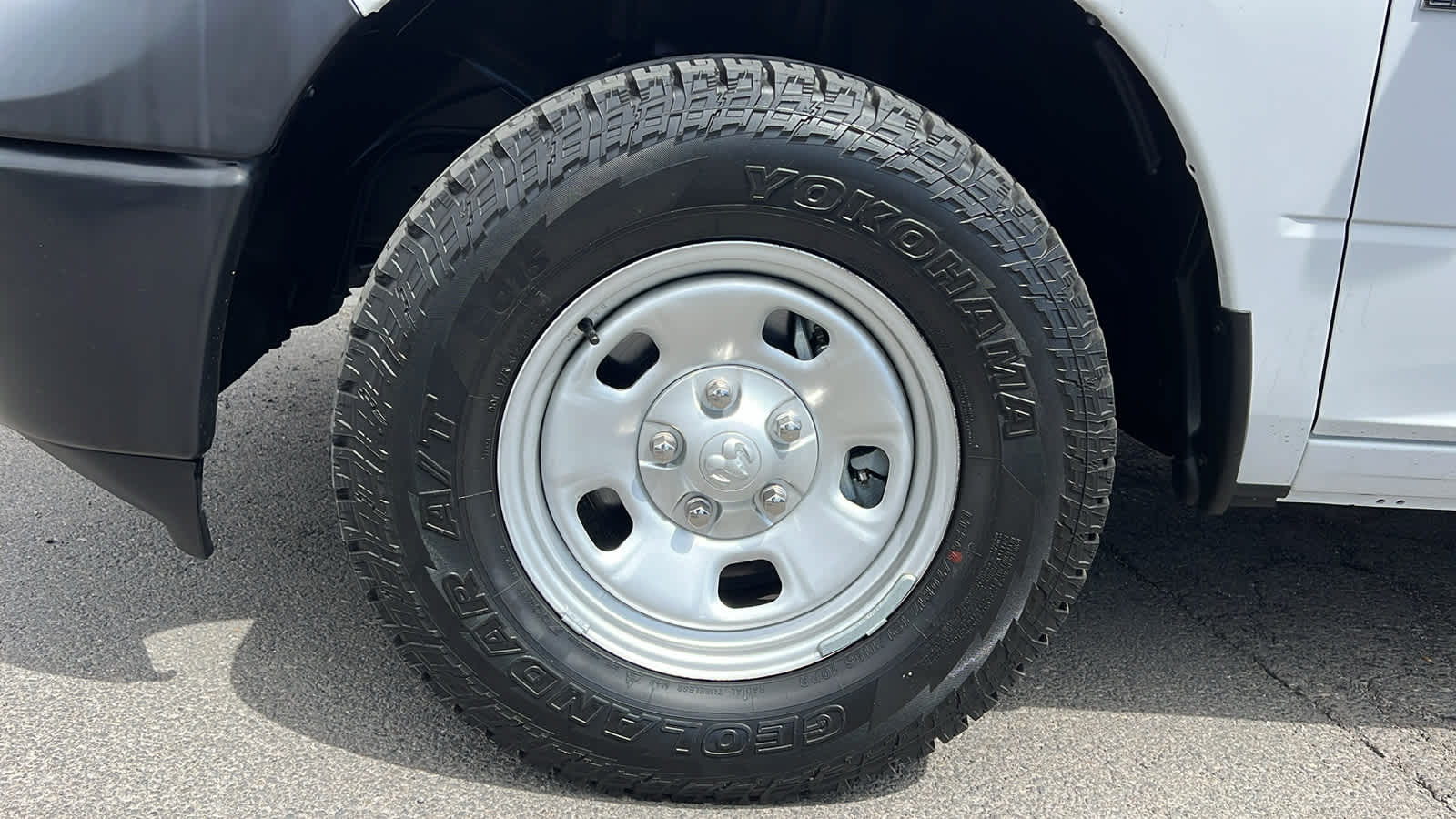 Thumbnail: 2023 RAM 1500 Classic - 4