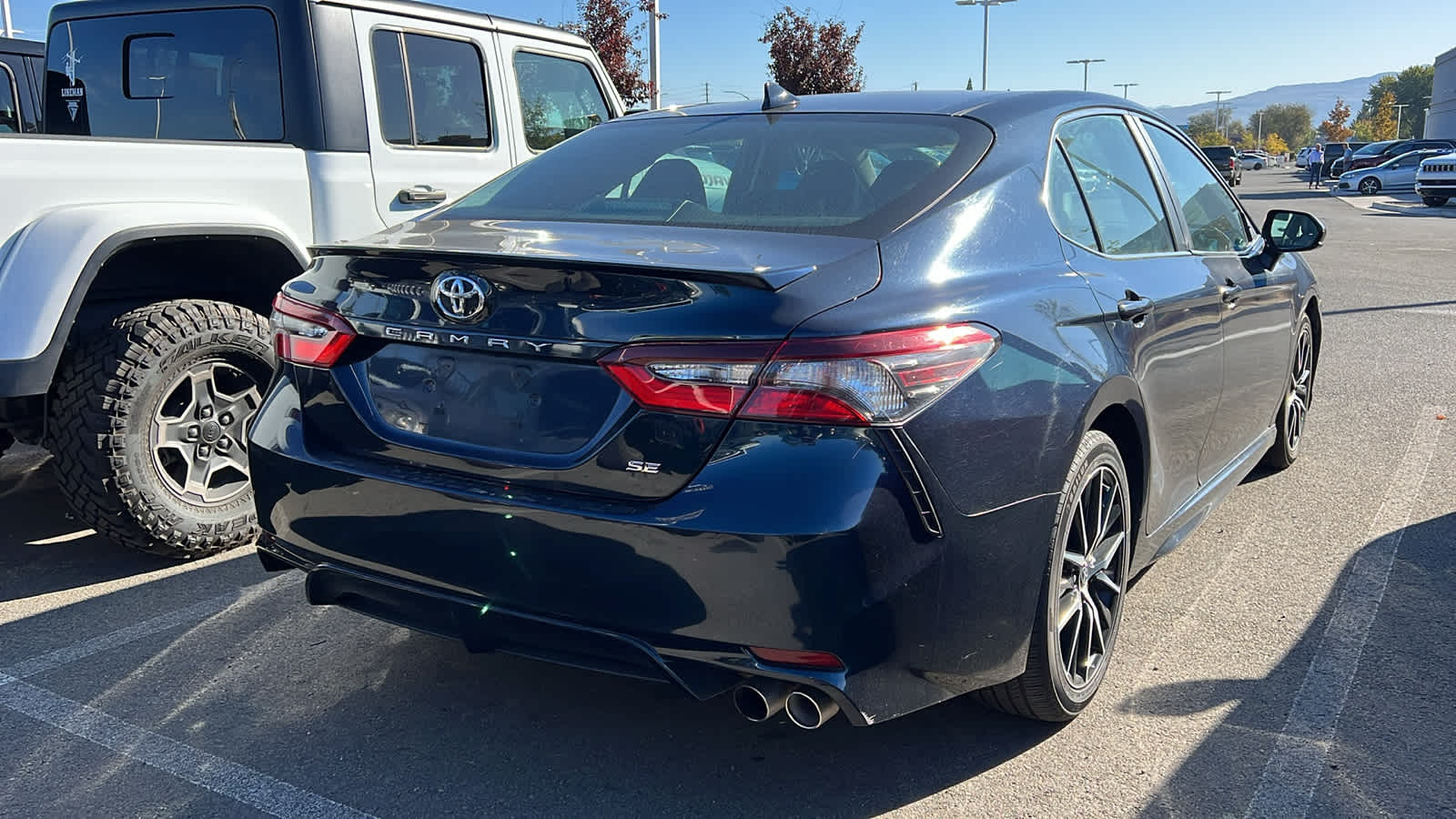 Thumbnail: 2021 Toyota Camry - 7