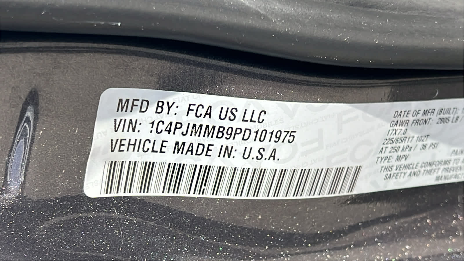 Thumbnail: 2023 Jeep Cherokee - 30