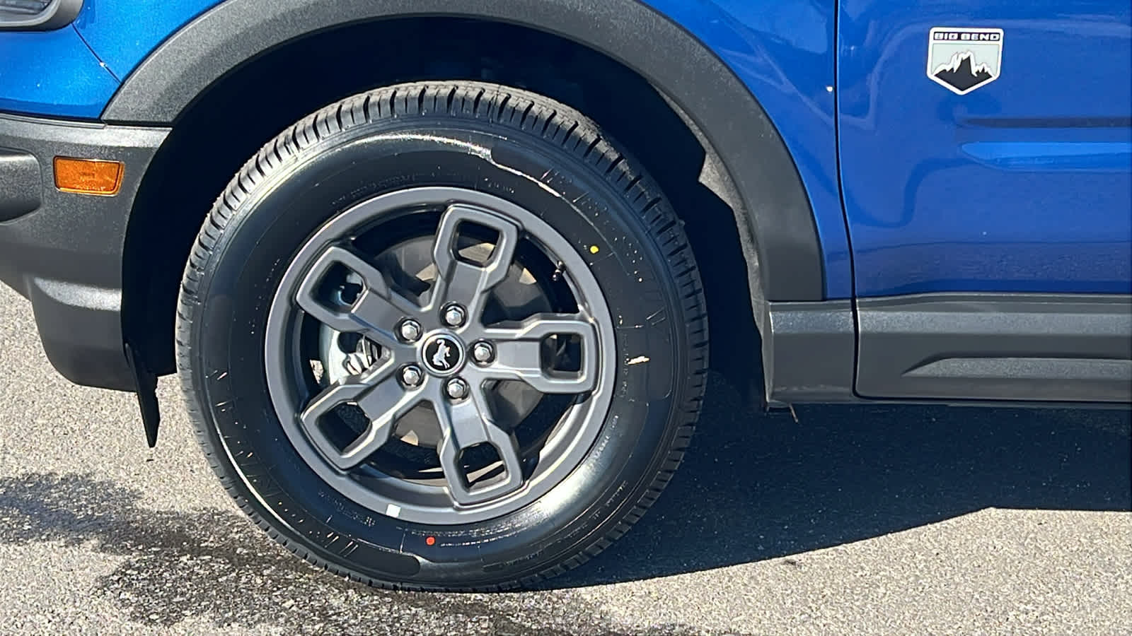 Thumbnail: 2024 Ford Bronco Sport - 9