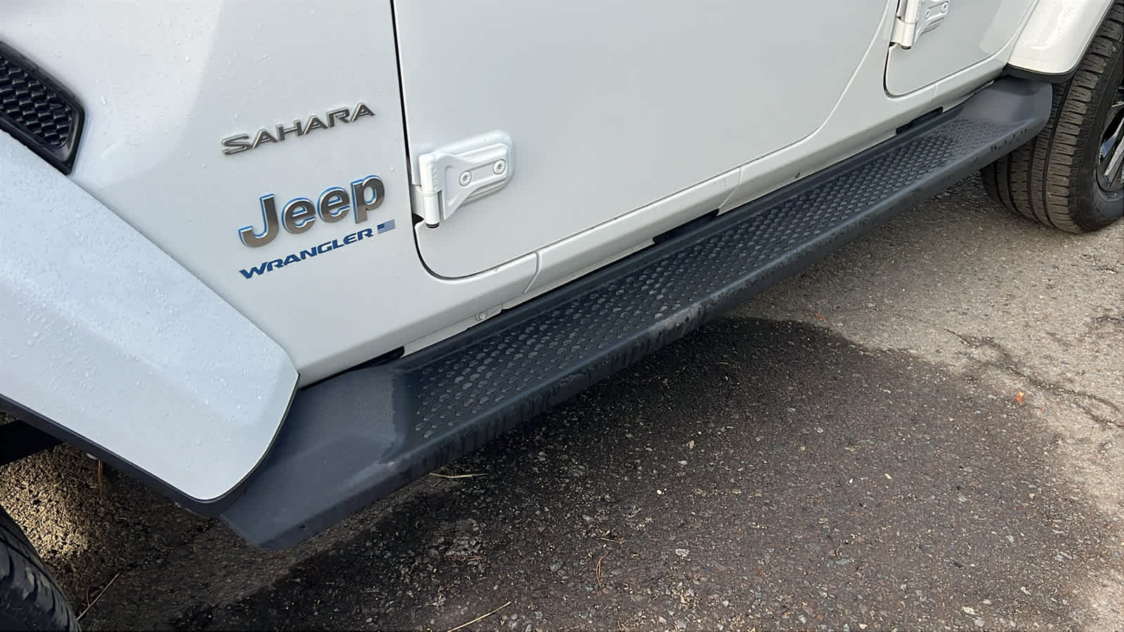 Thumbnail: 2023 Jeep Wrangler - 5