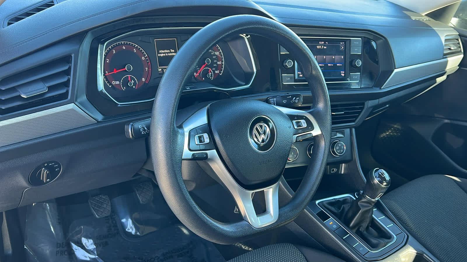 Thumbnail: 2019 Volkswagen Jetta - 10