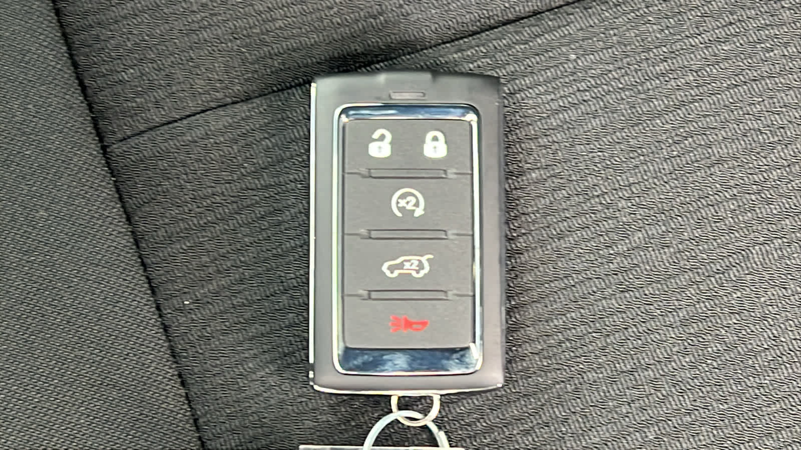 Thumbnail: 2026 Jeep Grand Cherokee - 29