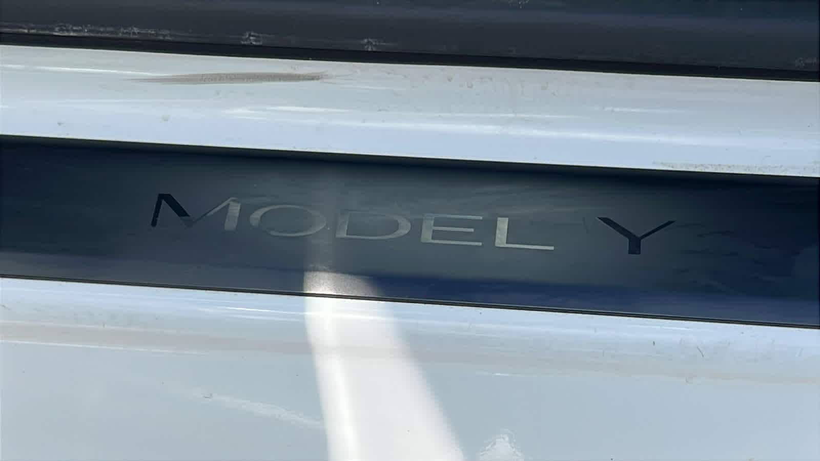 Thumbnail: 2022 Tesla Model Y - 27