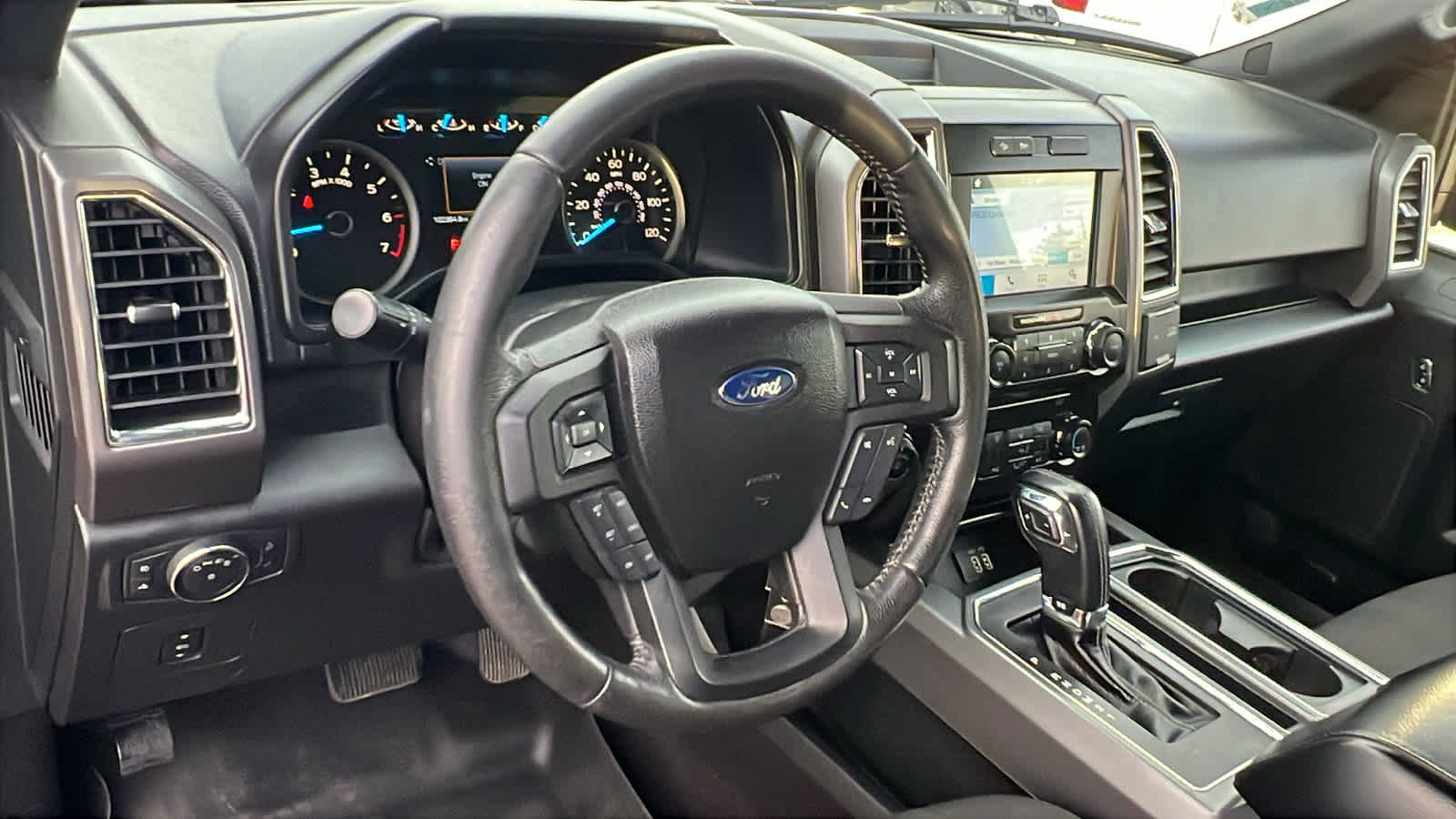 Thumbnail: 2016 Ford F-150 - 10