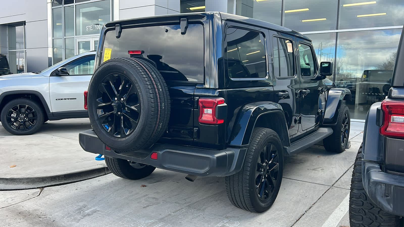 Thumbnail: 2023 Jeep Wrangler - 5