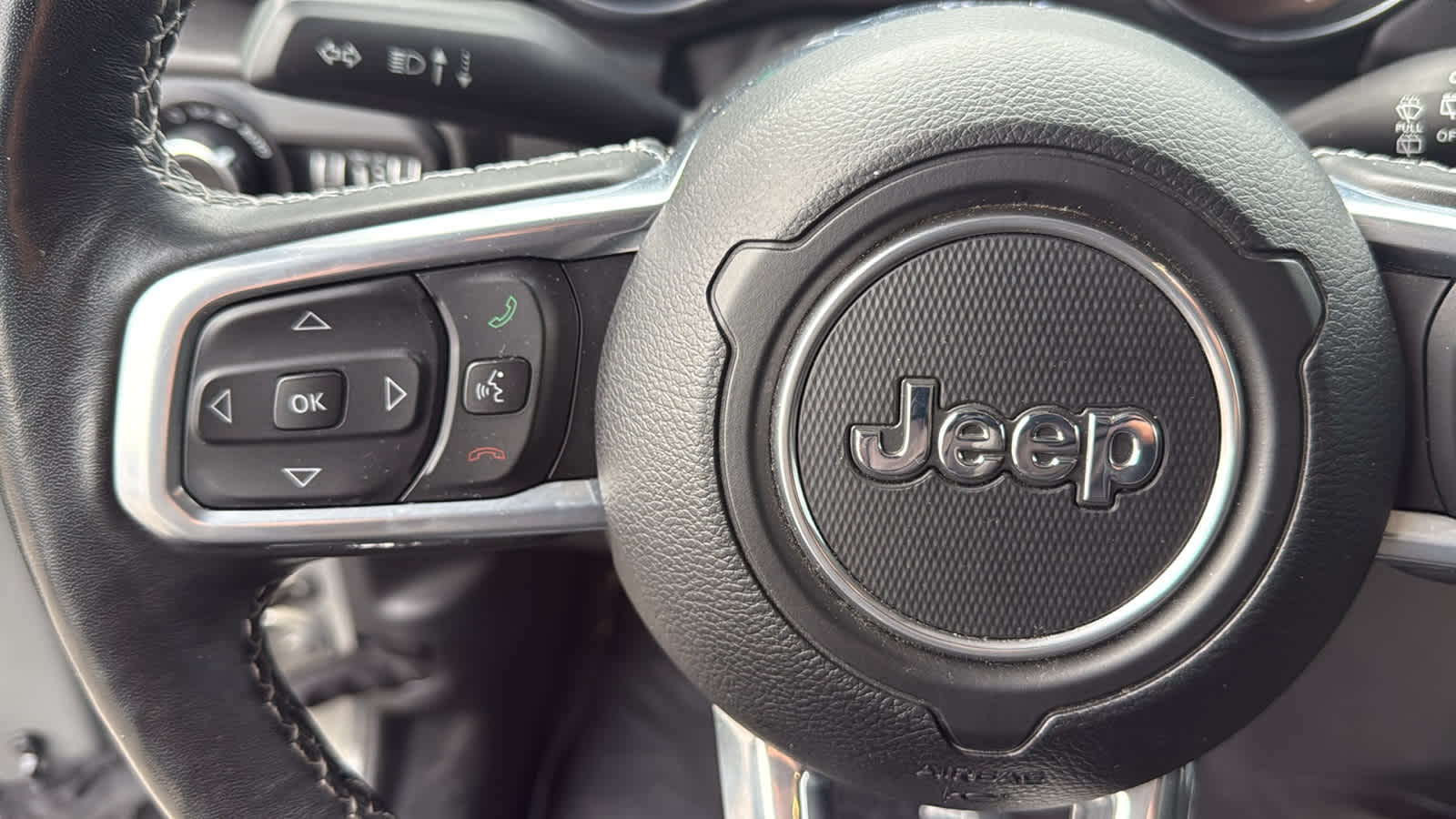 Thumbnail: 2021 Jeep Wrangler - 19