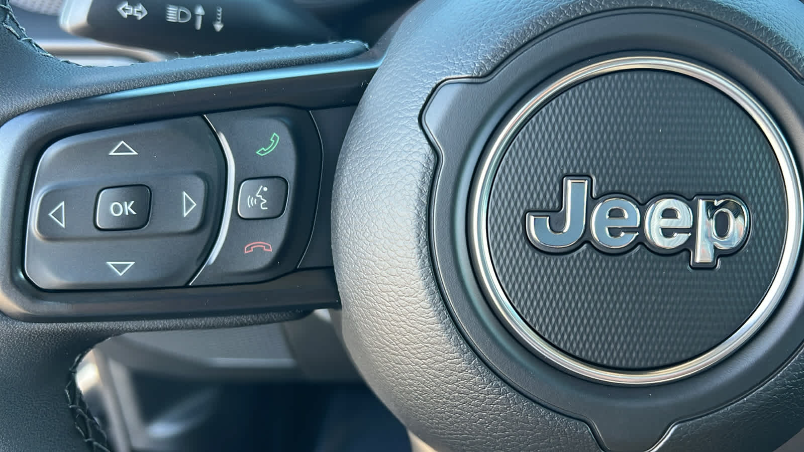 Thumbnail: 2026 Jeep Gladiator - 19