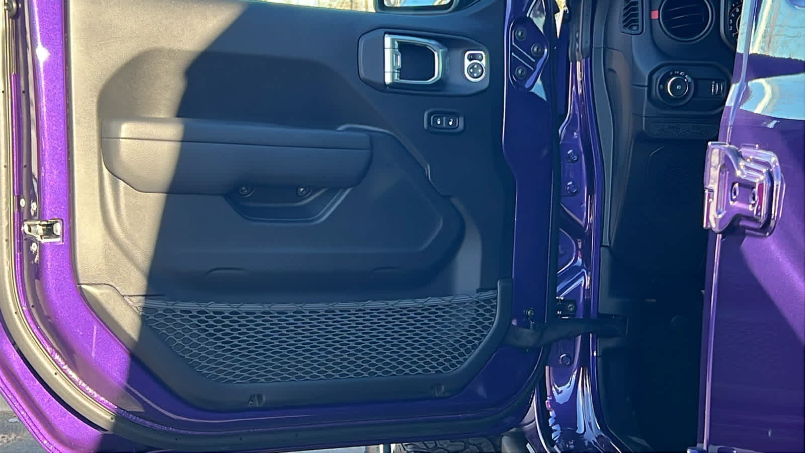 Thumbnail: 2026 Jeep Wrangler - 23