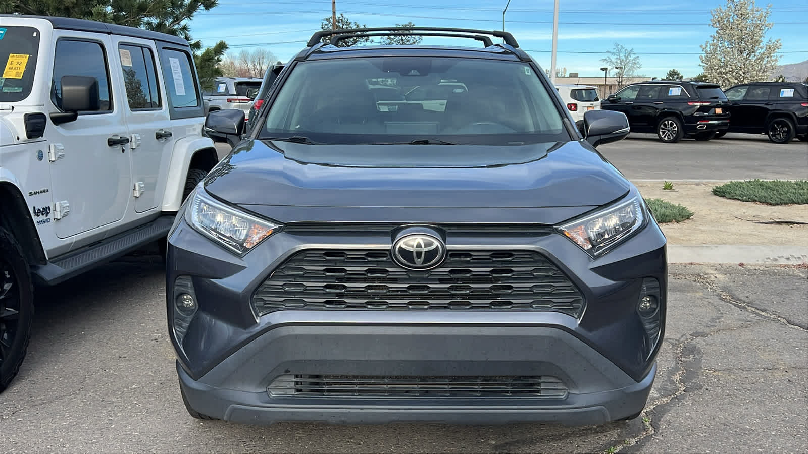 Thumbnail: 2021 Toyota RAV4 - 2