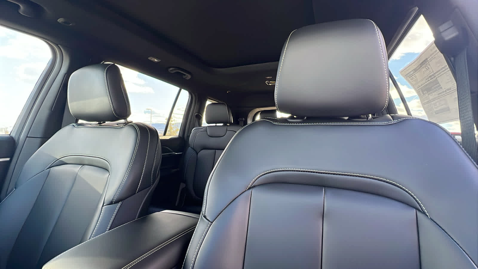 Thumbnail: 2026 Jeep Grand Cherokee L - 11