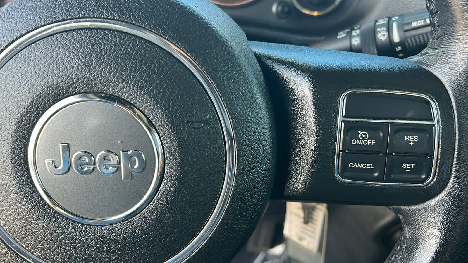 Thumbnail: 2018 Jeep Wrangler - 19