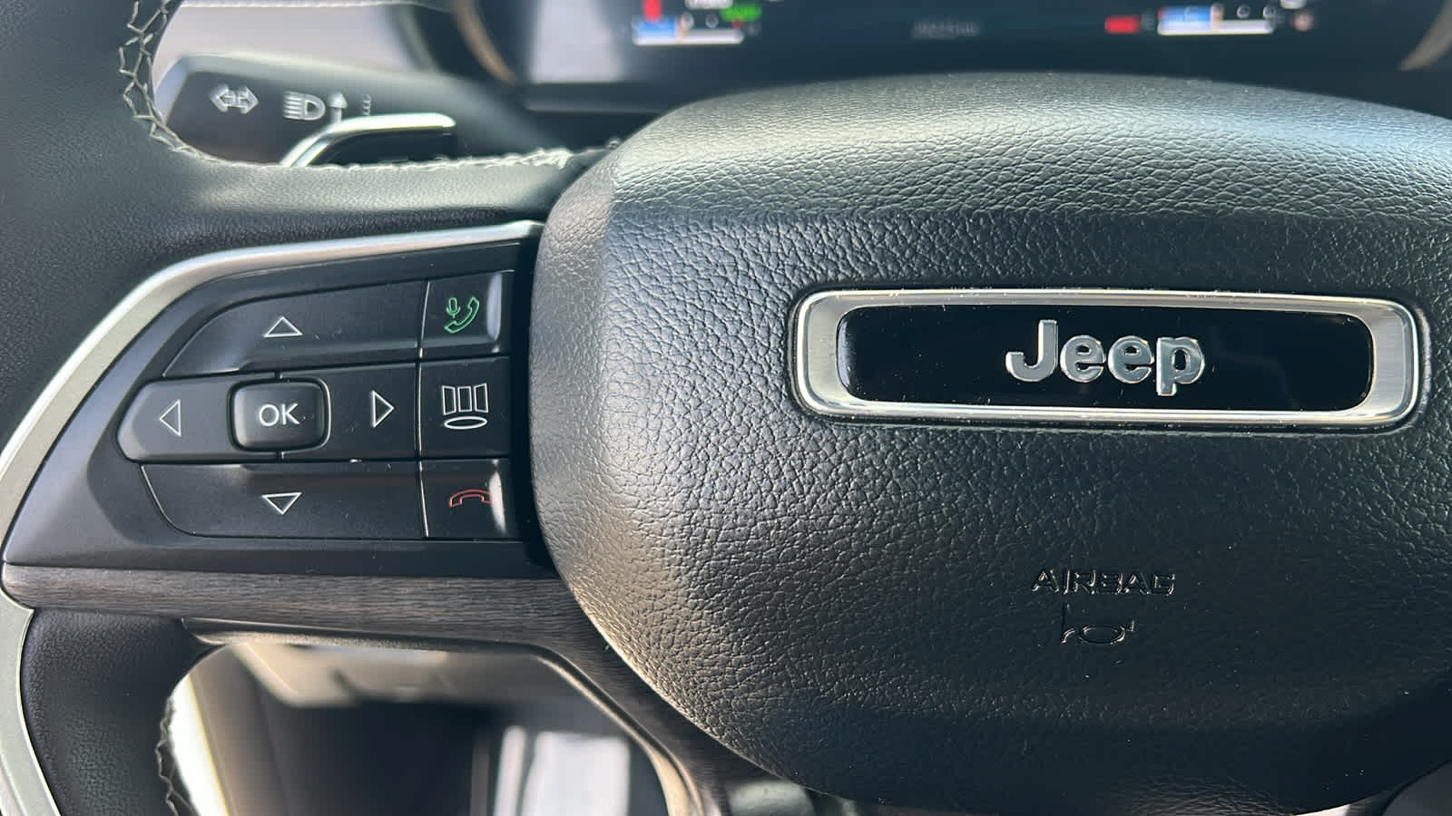Thumbnail: 2024 Jeep Grand Cherokee - 19