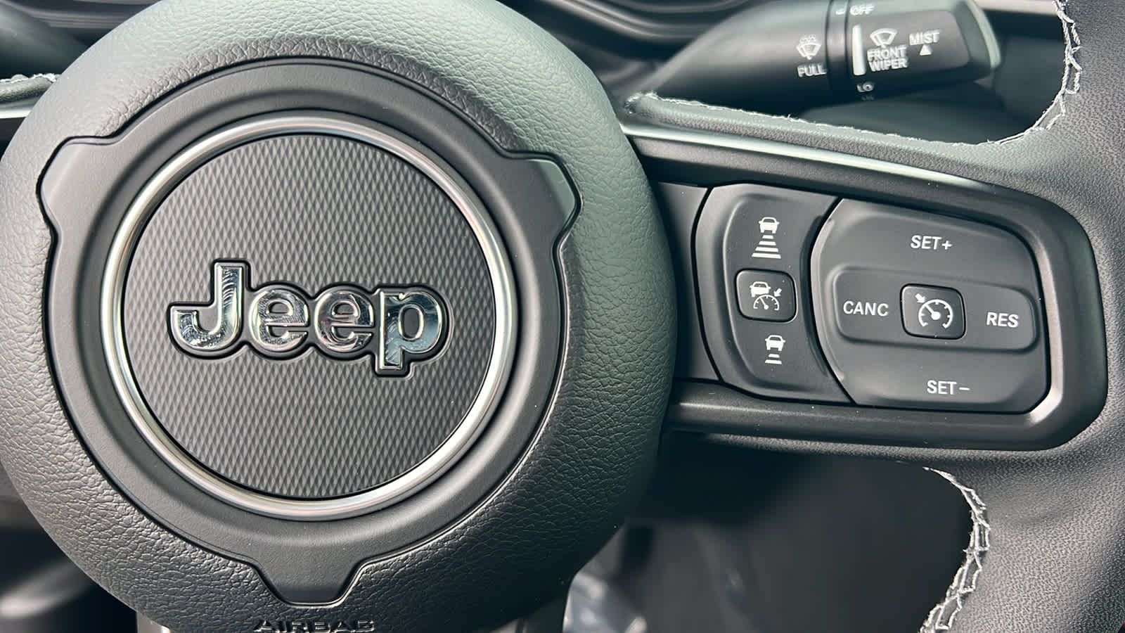 Thumbnail: 2026 Jeep Gladiator - 20