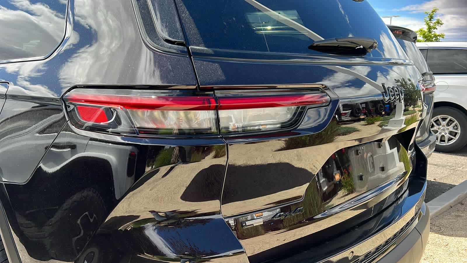 Thumbnail: 2022 Jeep Grand Cherokee L - 7