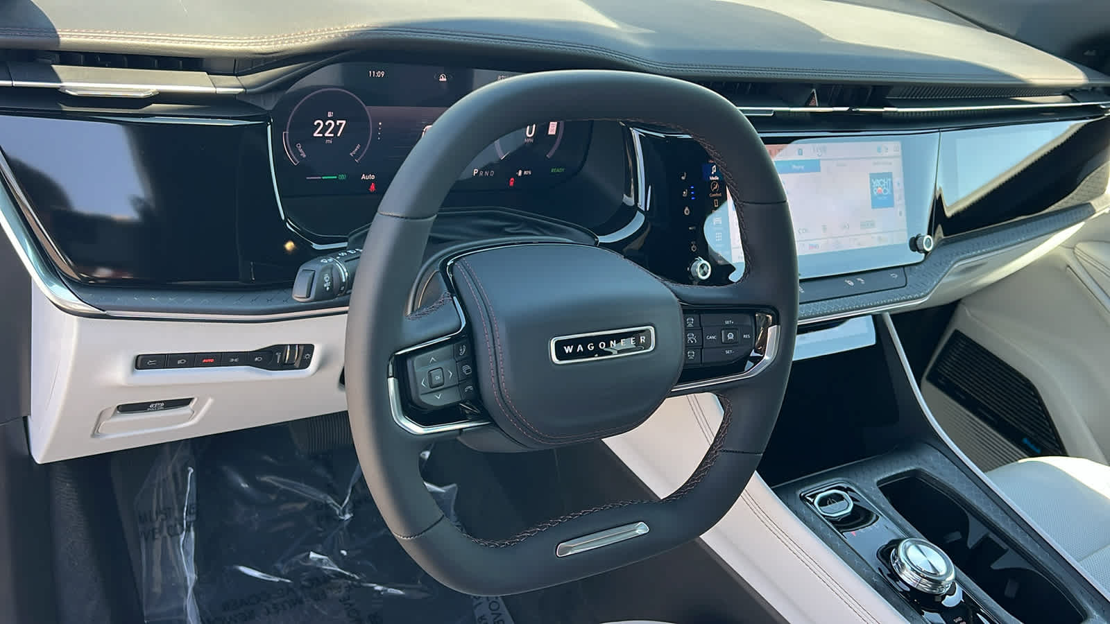 Thumbnail: 2025 Jeep Wagoneer S - 10