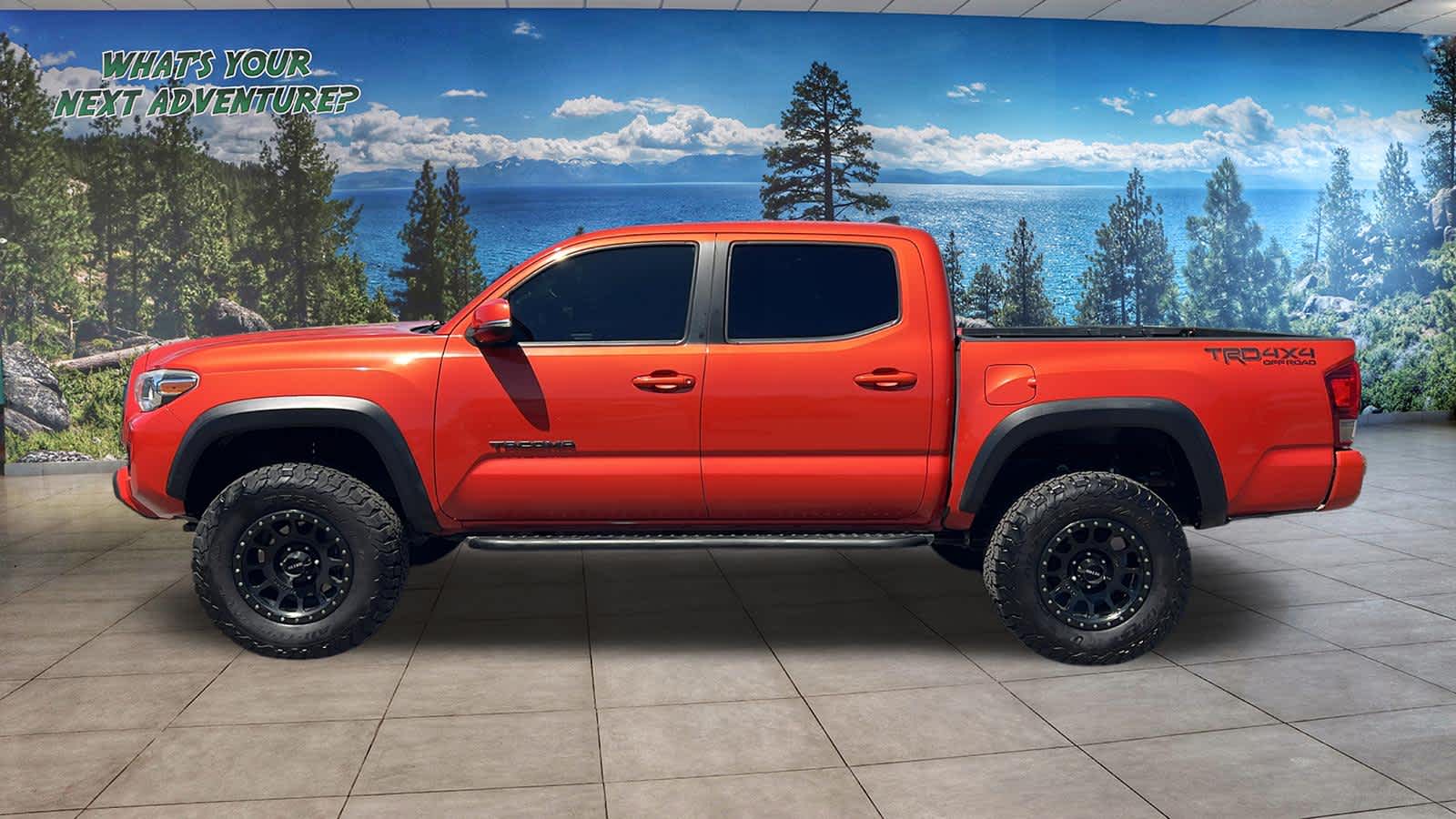 Thumbnail: 2017 Toyota Tacoma - 8