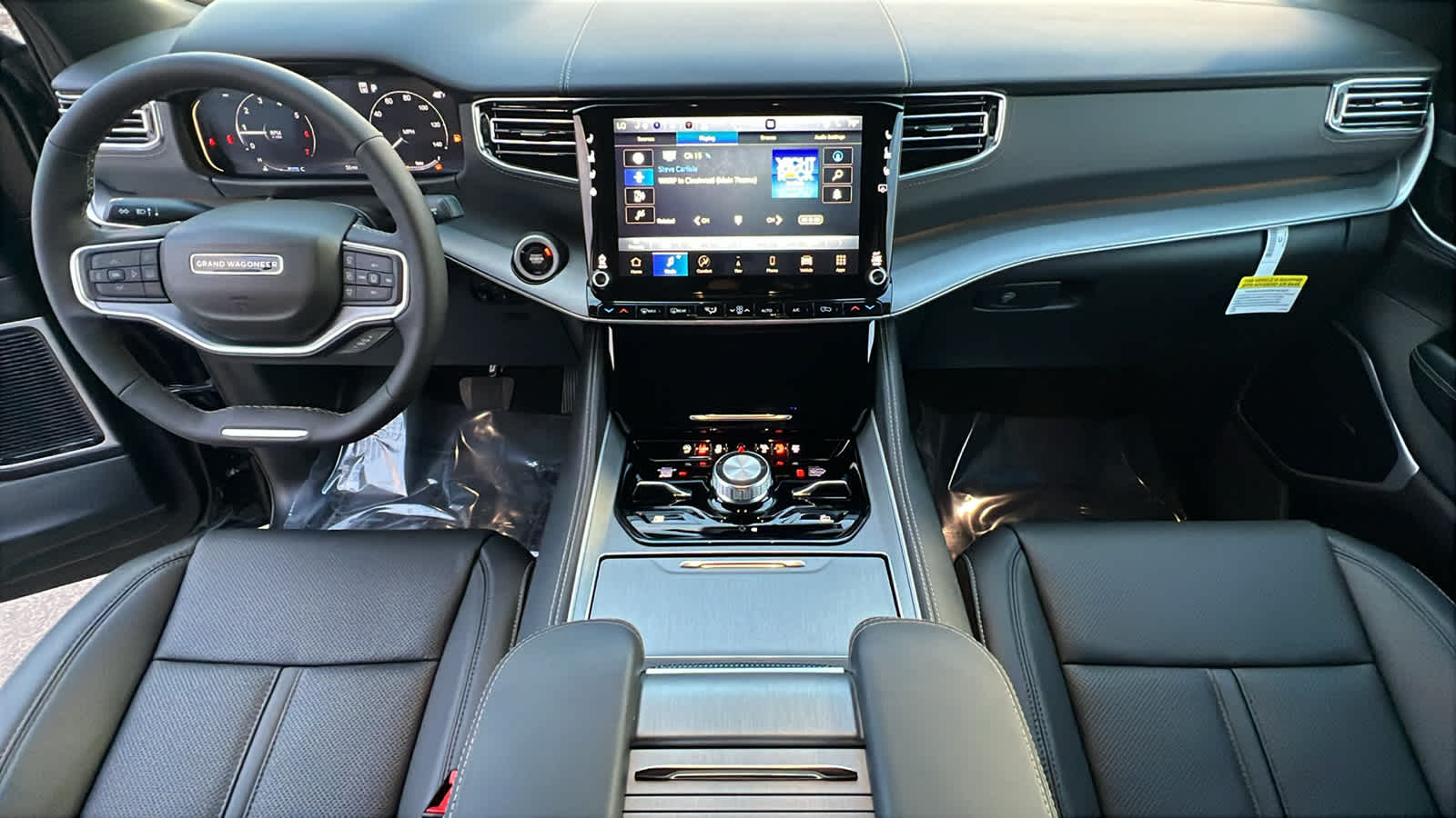 Thumbnail: 2026 Jeep Grand Wagoneer L - 26