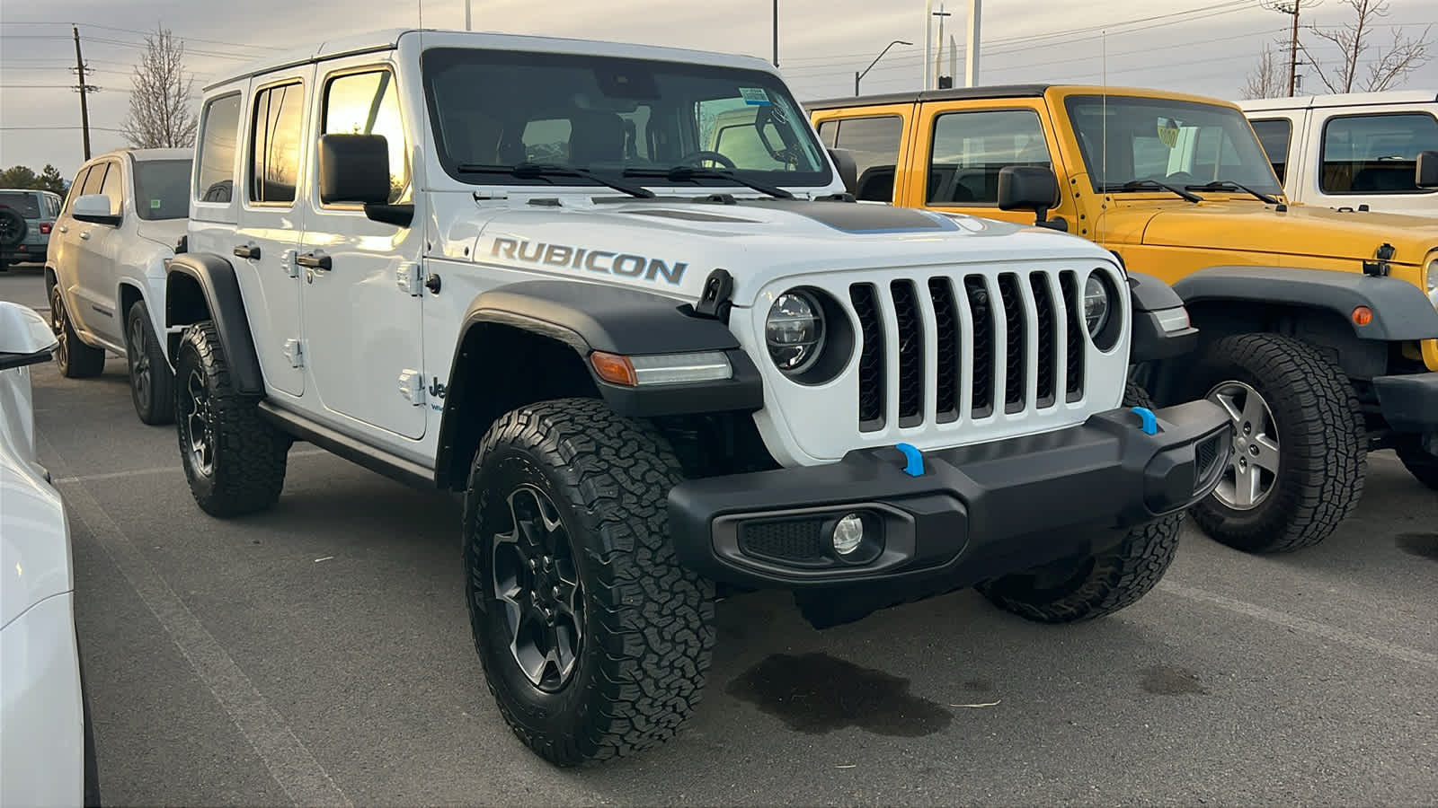 Thumbnail: 2021 Jeep Wrangler - 3