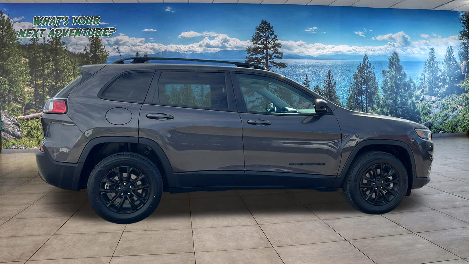 Thumbnail: 2023 Jeep Cherokee - 4