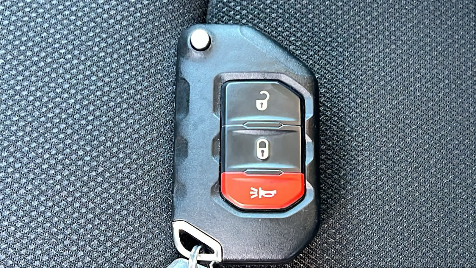 Thumbnail: 2022 Jeep Wrangler - 29