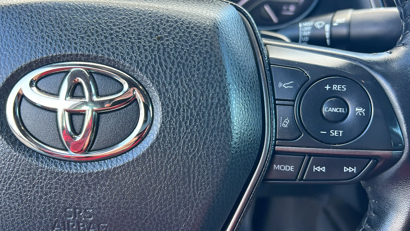 Thumbnail: 2021 Toyota Camry - 20