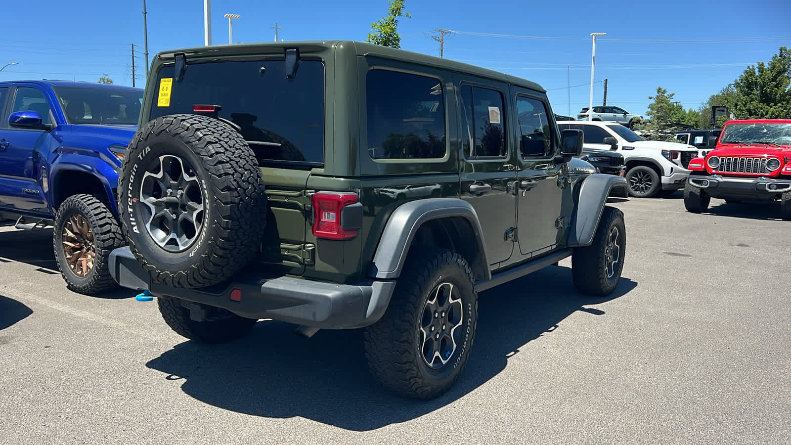 Thumbnail: 2023 Jeep Wrangler - 5