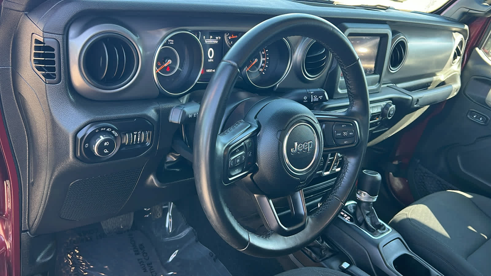 Thumbnail: 2022 Jeep Gladiator - 10