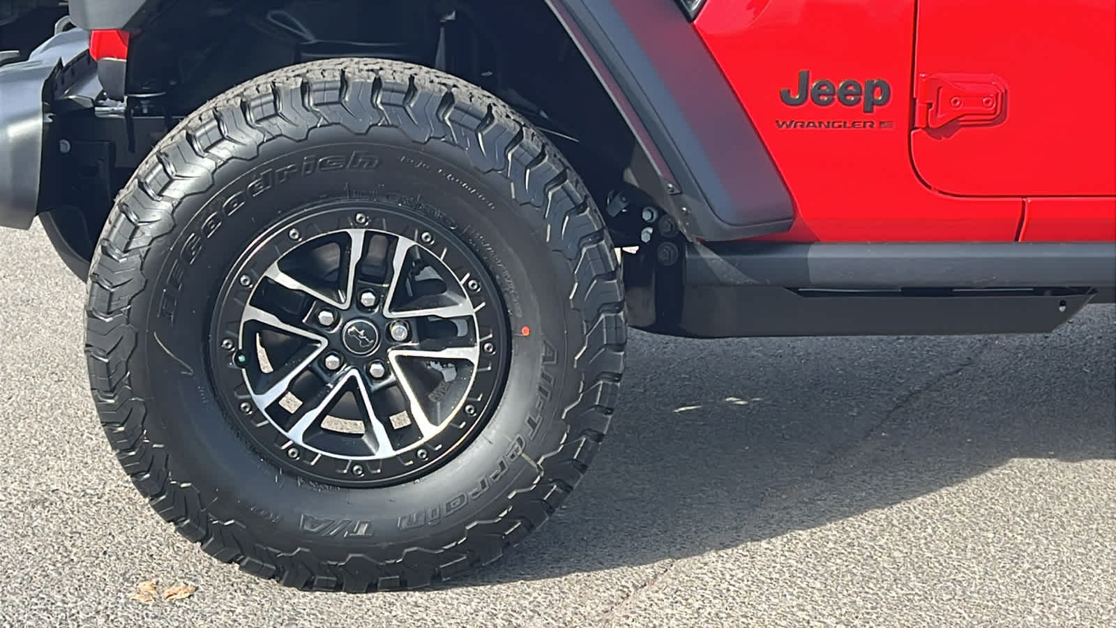 Thumbnail: 2026 Jeep Wrangler - 9