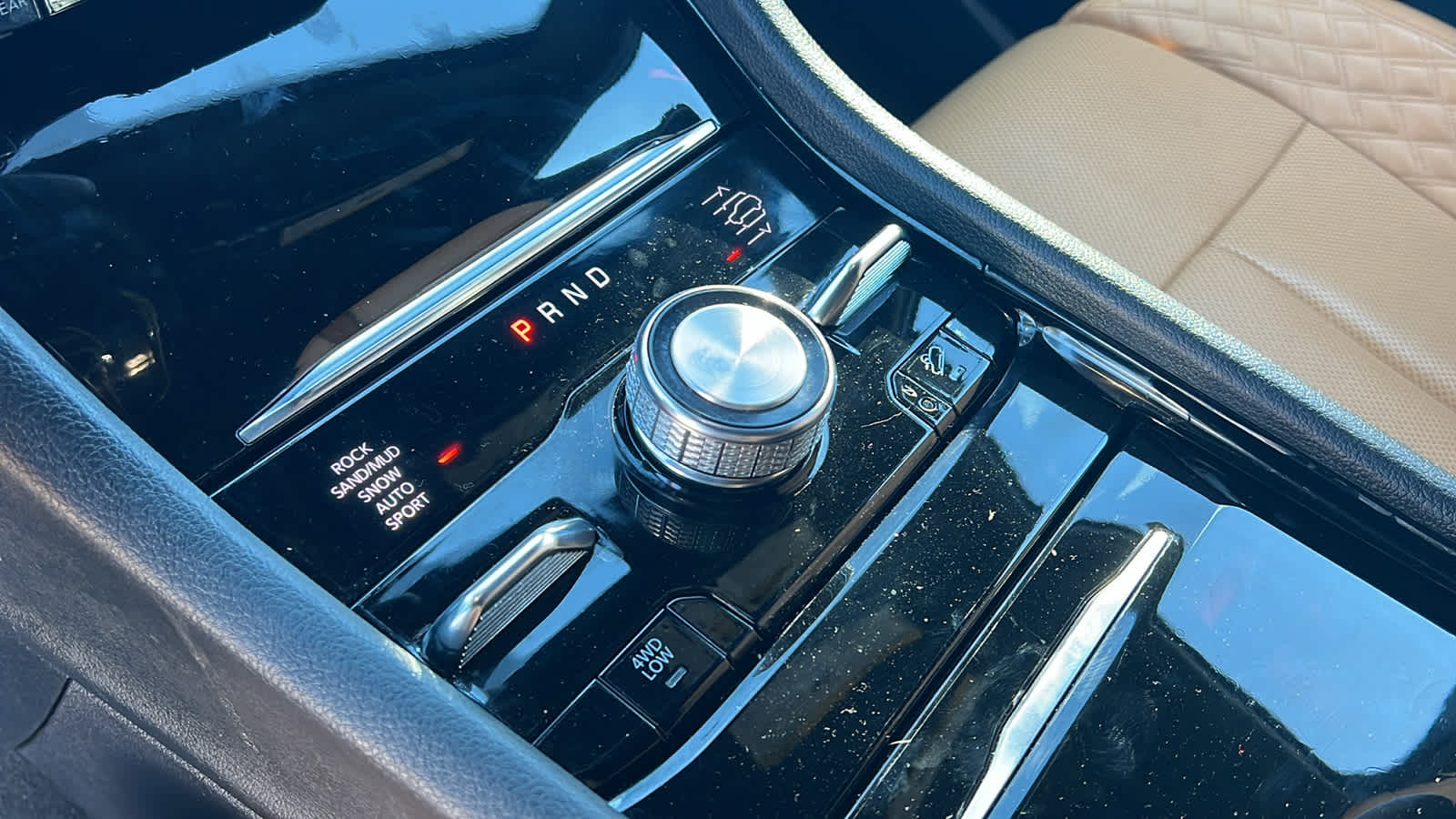 Thumbnail: 2022 Jeep Grand Cherokee - 13