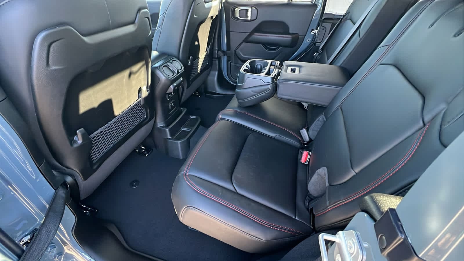 Thumbnail: 2026 Jeep Wrangler - 24