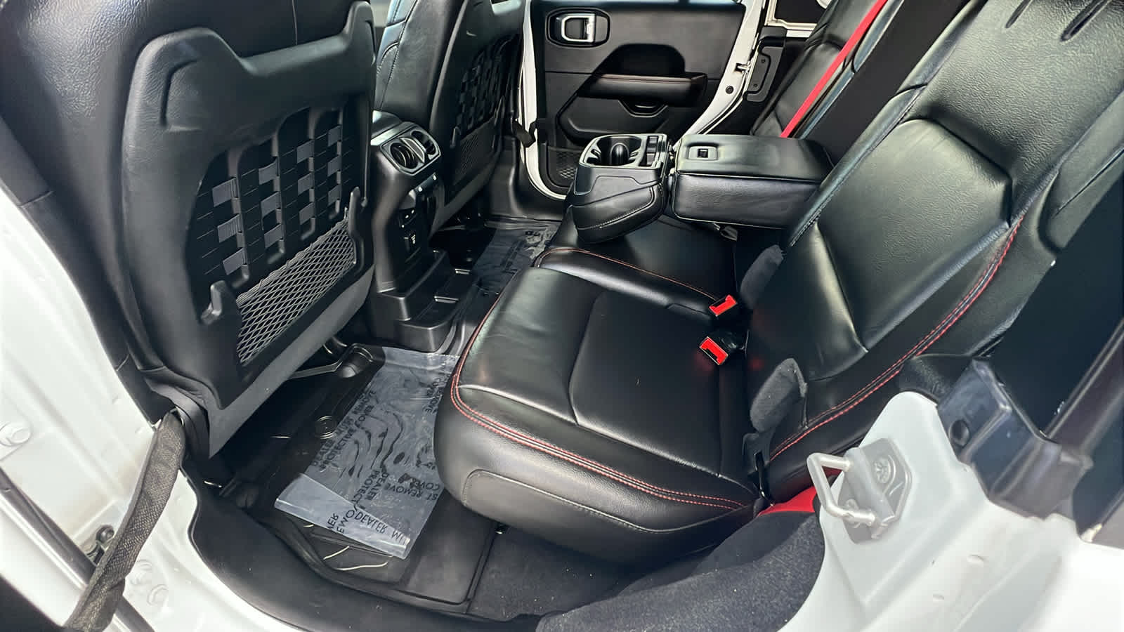 Thumbnail: 2020 Jeep Wrangler - 24