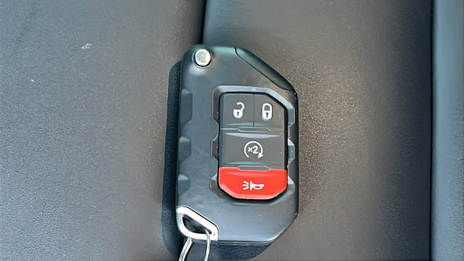 Thumbnail: 2025 Jeep Wrangler - 29