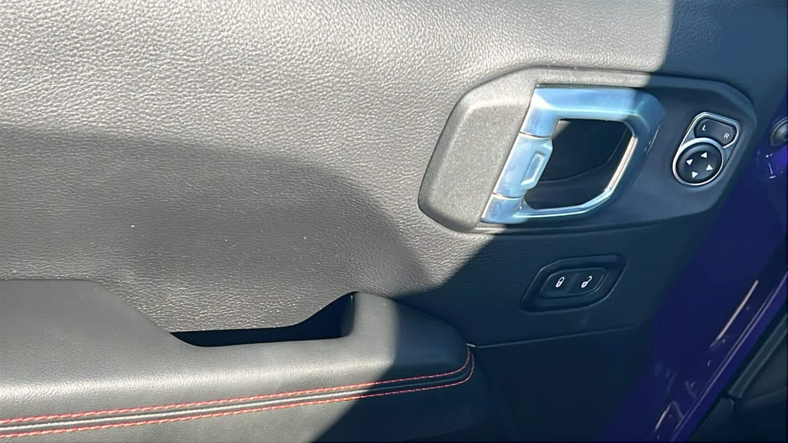 Thumbnail: 2026 Jeep Wrangler - 22