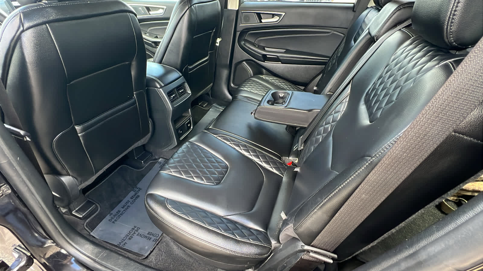 2024 Ford Edge Titanium - Photo 24